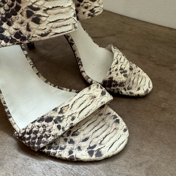 Stuart Weitzman My Slide Python Sandal Heel Size 7 - Picture 9 of 10